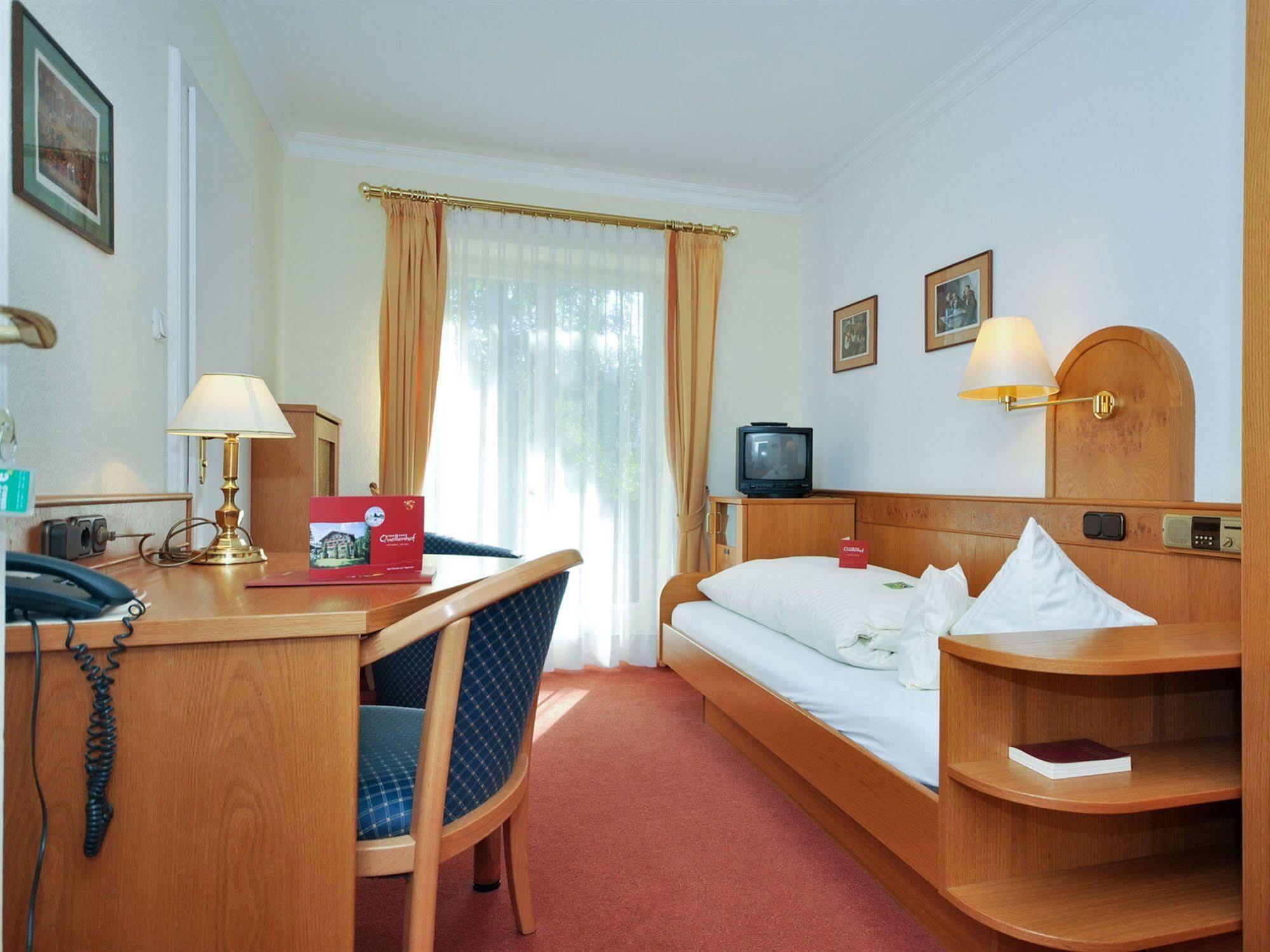 Hotel Quellenhof 바트비제 외부 사진