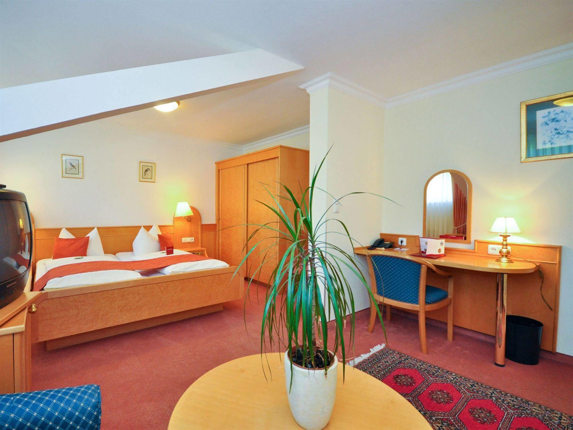 Hotel Quellenhof 바트비제 외부 사진
